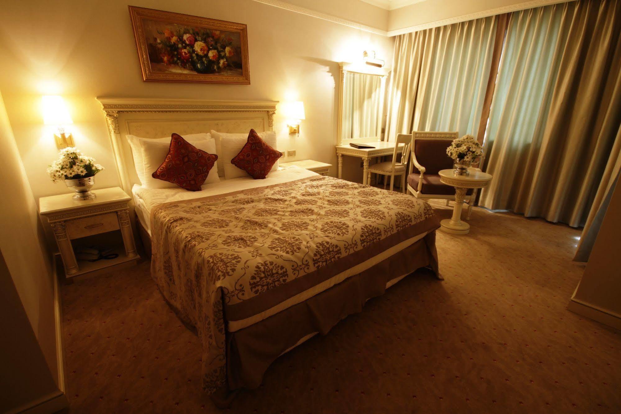 Demir Hotel Diyarbakır Esterno foto